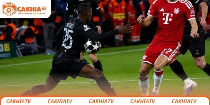 Var trở thành tâm điểm của những cuộc tranh cãi